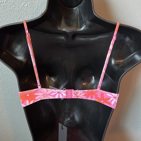 Pink floral velvet top only - Picture 2 of 4